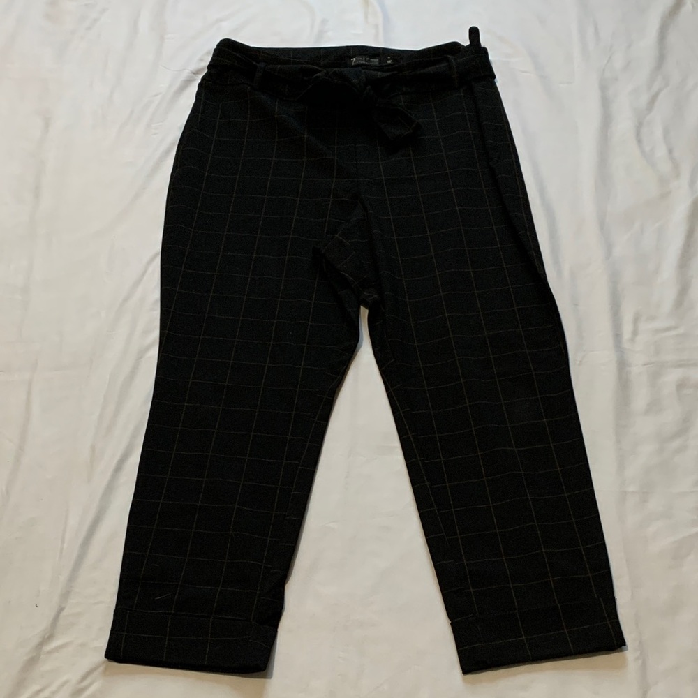 New York & Company Black Grid Belted Pants